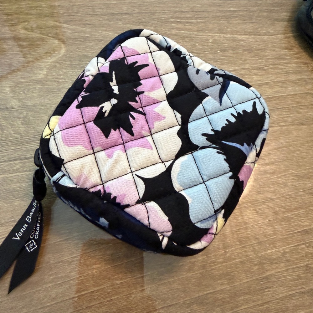 Vera Bradley Black and Pink Quilted jewelry travel Case